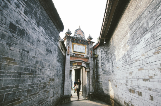 青石墻