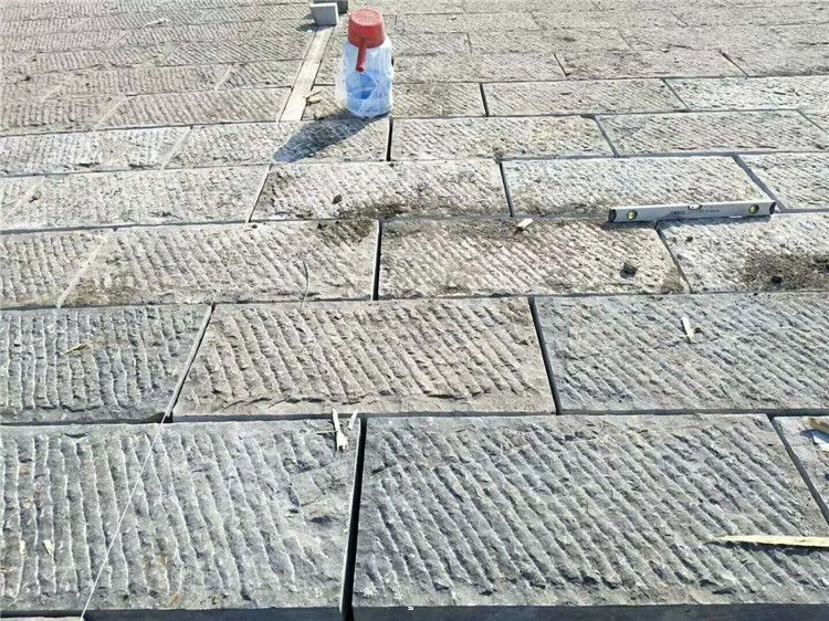 青石